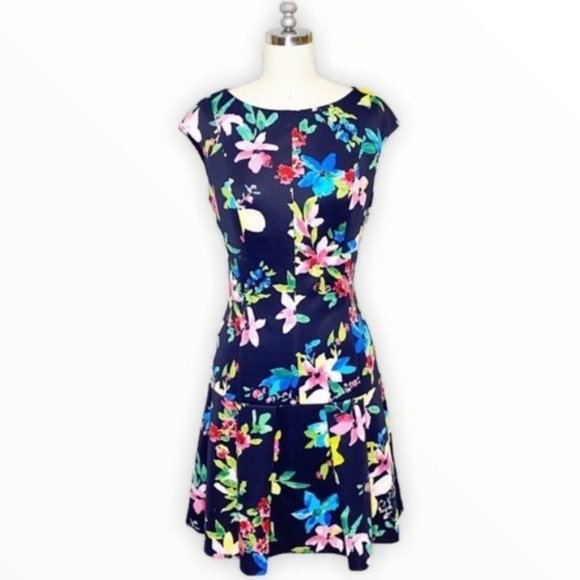 Chaps Black Floral Fit & Flare Scuba Dress 6 Small - Picture 1 of 9